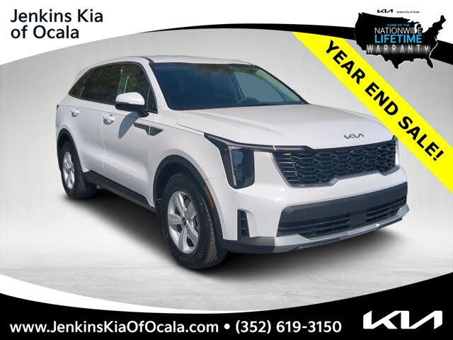 2026 Kia Sorento LX FWD