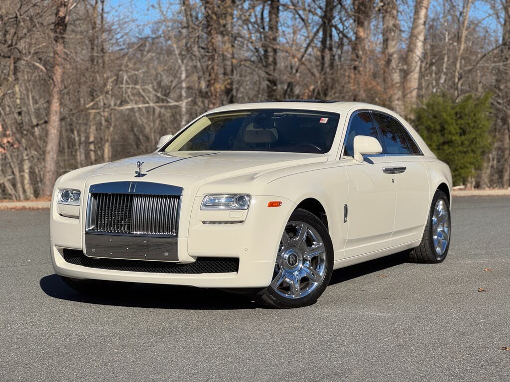 2013 Rolls-Royce Ghost Sedan