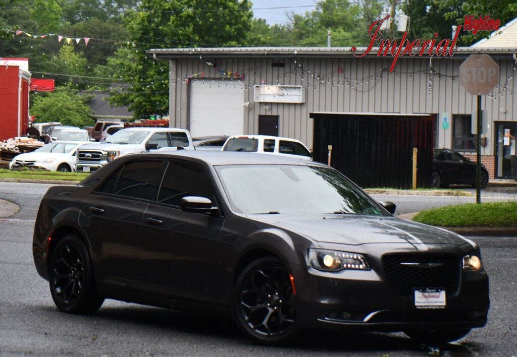 2019 Chrysler 300 S RWD