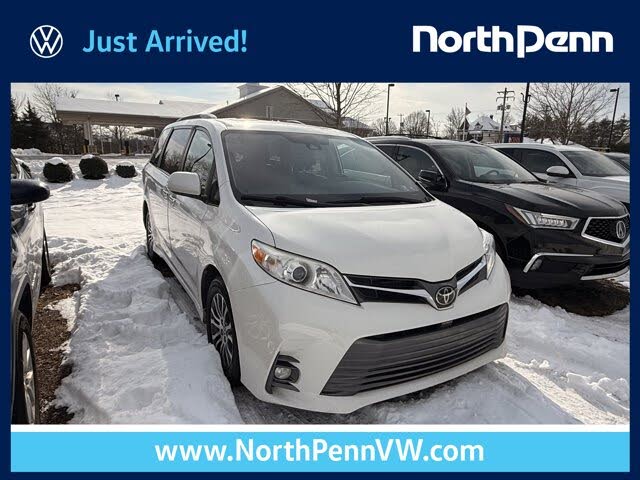 2020 Toyota Sienna XLE Premium 8-Passenger FWD