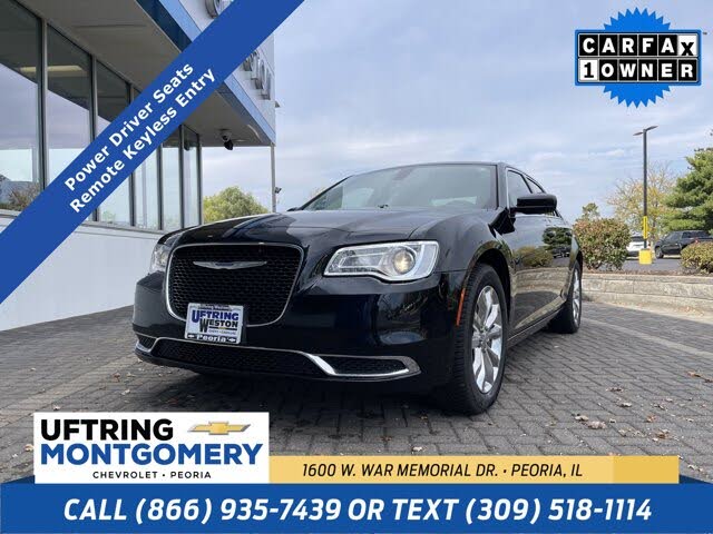 2022 Chrysler 300 Touring AWD