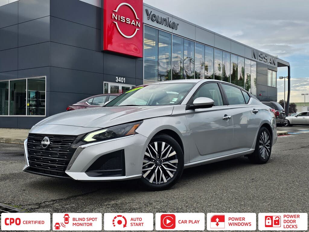 2023 Nissan Altima 2.5 SV FWD