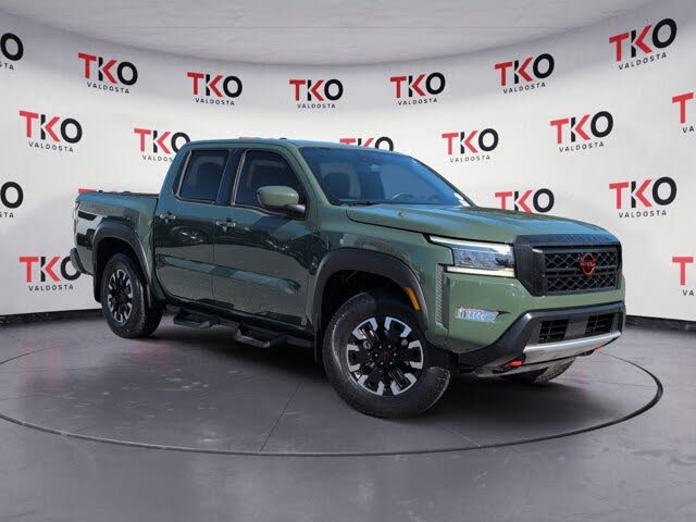 2023 Nissan Frontier PRO-4X Crew Cab 4WD