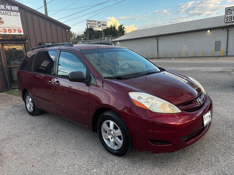 2009 Toyota Sienna CE 7-Passenger