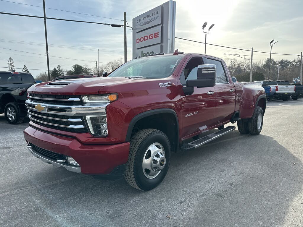 2022 Chevrolet Silverado 3500HD High Country Crew Cab 4WD