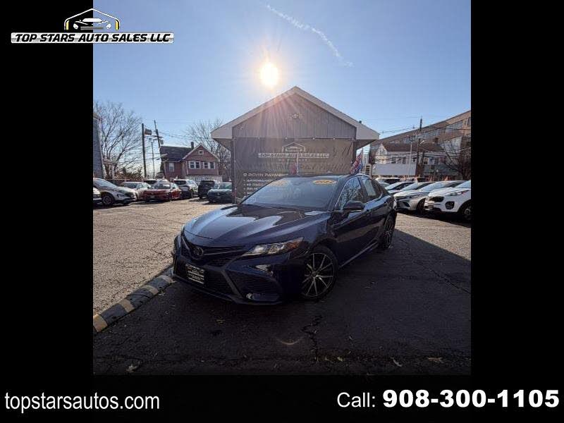 2022 Toyota Camry SE FWD