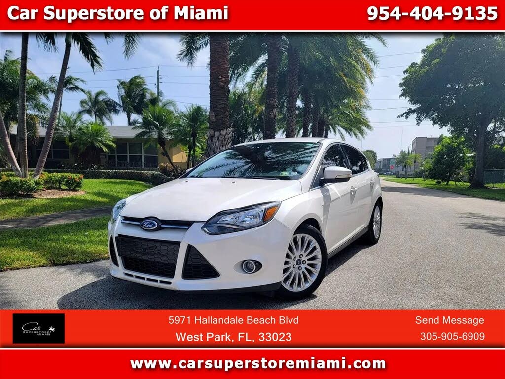 2012 Ford Focus Titanium Hatchback