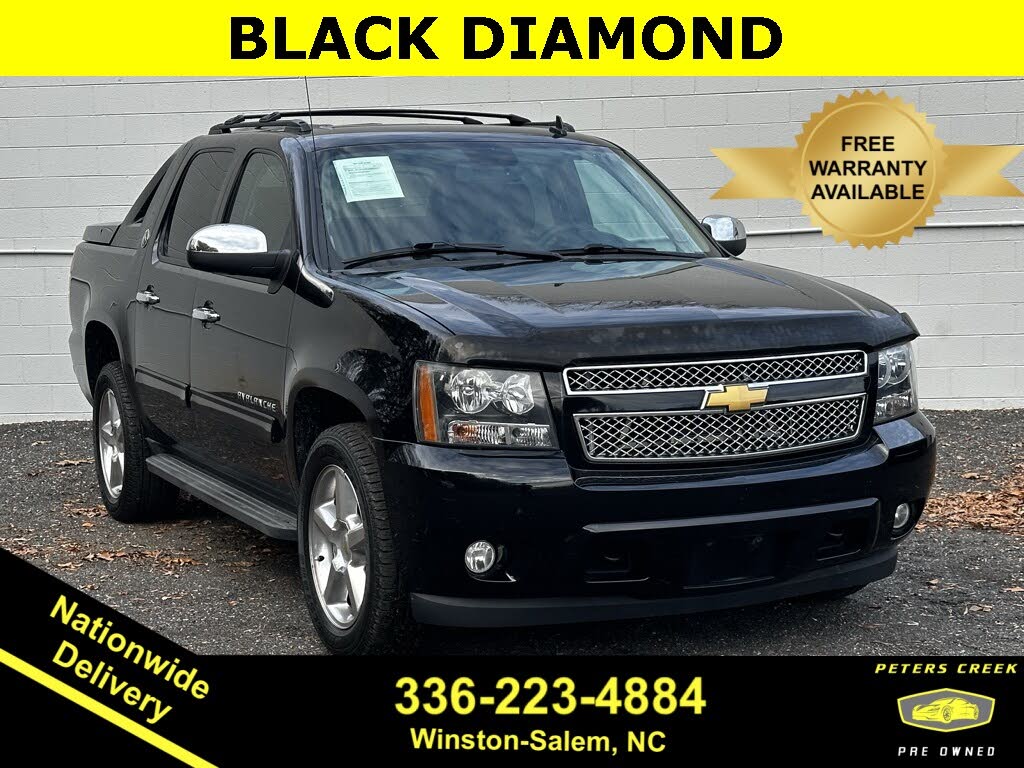 2013 Chevrolet Avalanche LS Black Diamond Edition 4WD