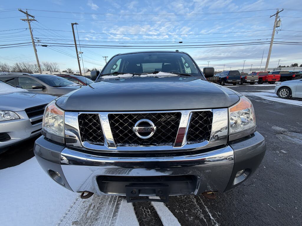2014 Nissan Titan SV Crew Cab 4WD