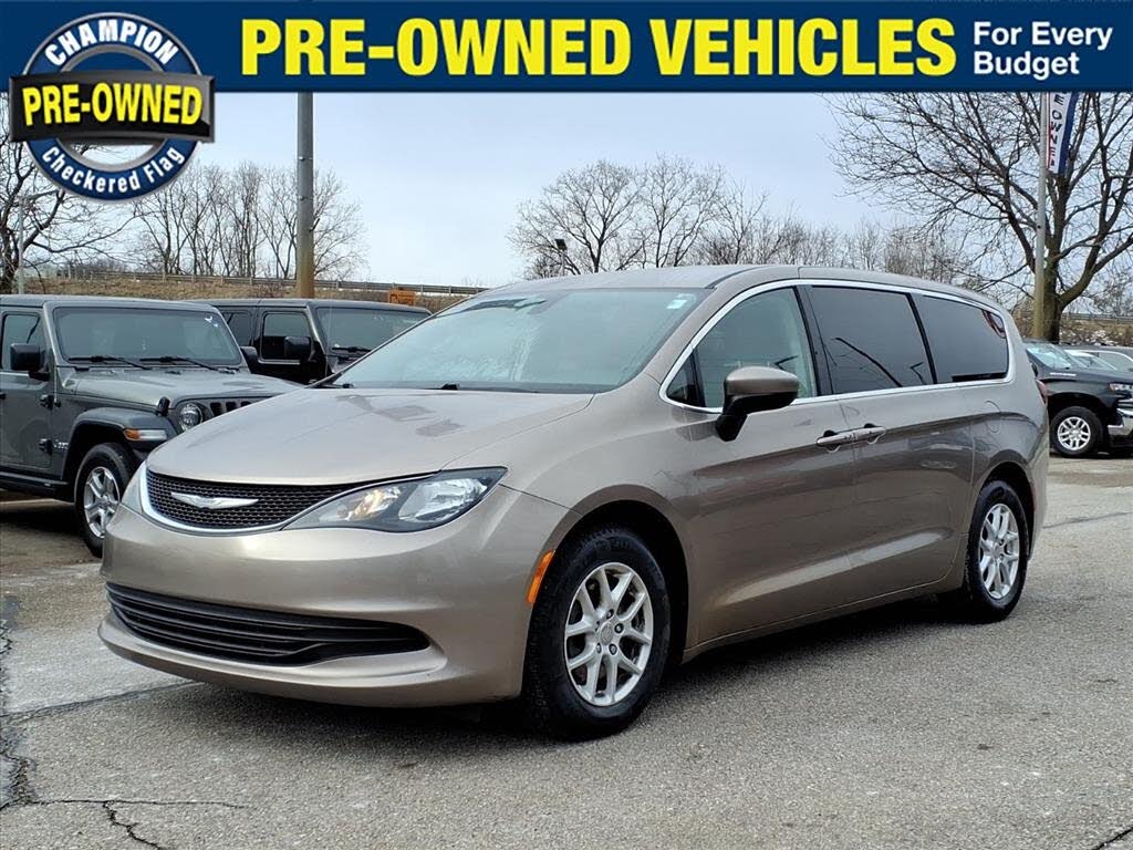 2017 Chrysler Pacifica Touring FWD