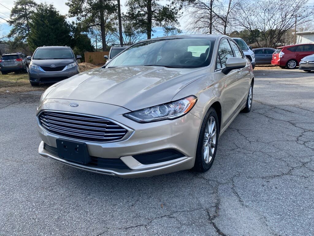 2017 Ford Fusion SE