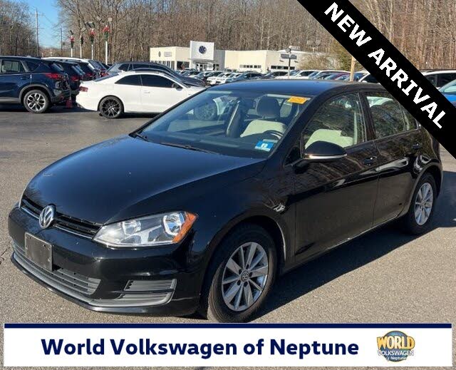 2017 Volkswagen Golf TSI S 4-Door FWD