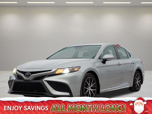 2022 Toyota Camry SE FWD