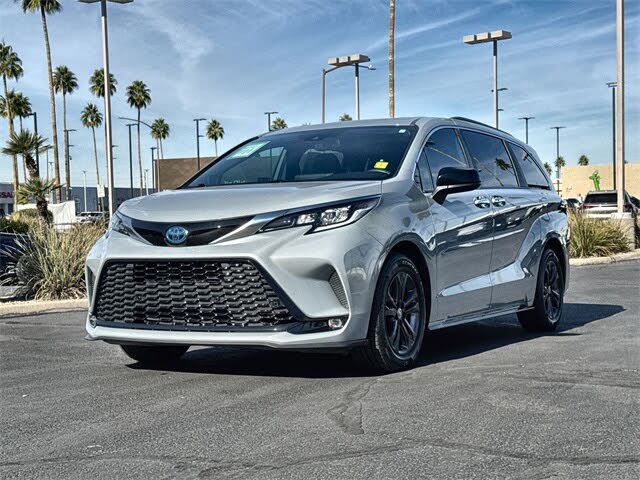 2024 Toyota Sienna XSE 7-Passenger AWD