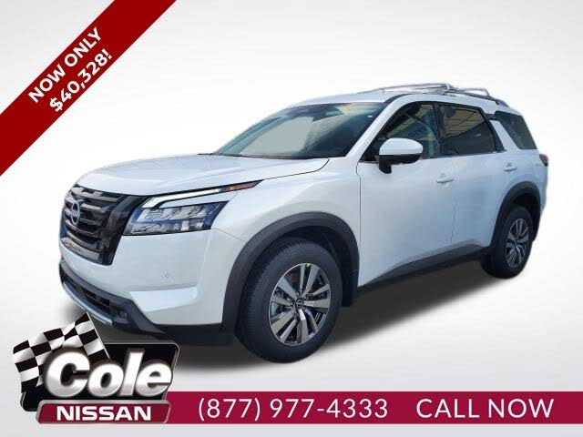 2025 Nissan Pathfinder SL 4WD