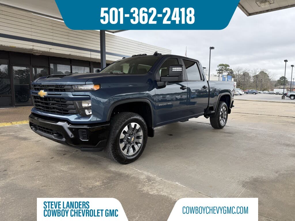 2026 Chevrolet Silverado 2500HD Custom Crew Cab 4WD