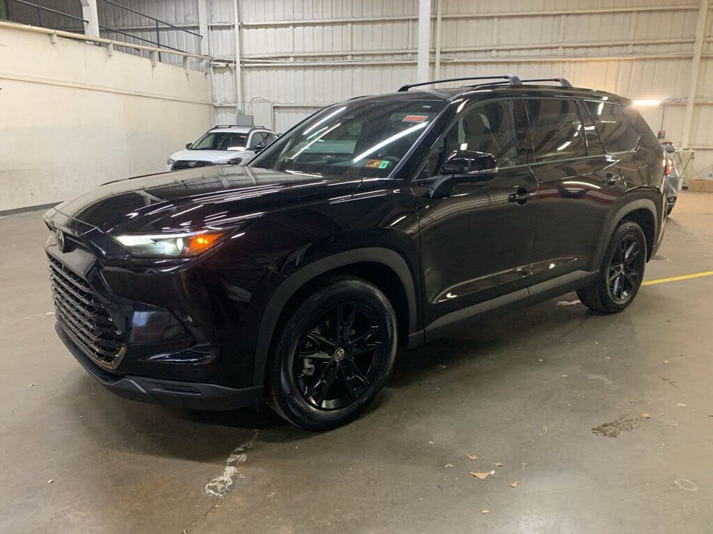 2026 Toyota Grand Highlander Hybrid Nightshade AWD