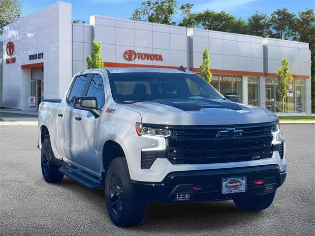 2023 Chevrolet Silverado 1500 LT Trail Boss Crew Cab 4WD