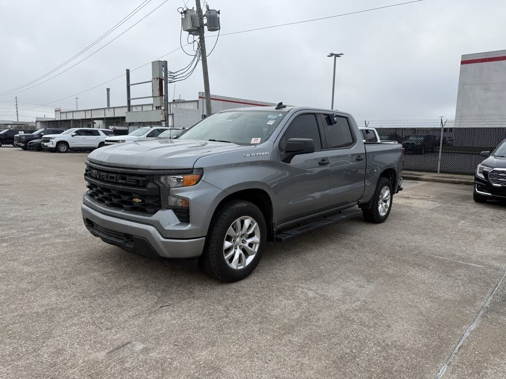 2023 Chevrolet Silverado 1500 Custom Crew Cab 4WD