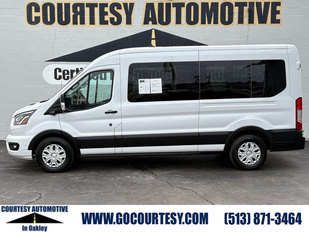 2023 Ford Transit Passenger 350 XLT Medium Roof LB RWD