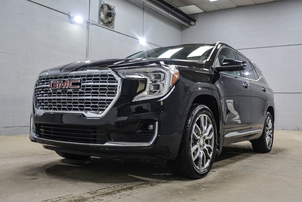 2024 GMC Terrain Denali AWD