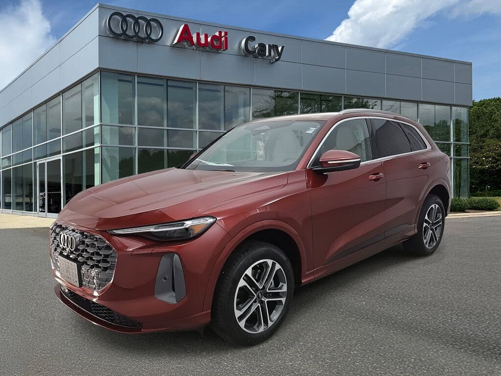 2025 Audi Q5 quattro Premium Plus 40 TFSI