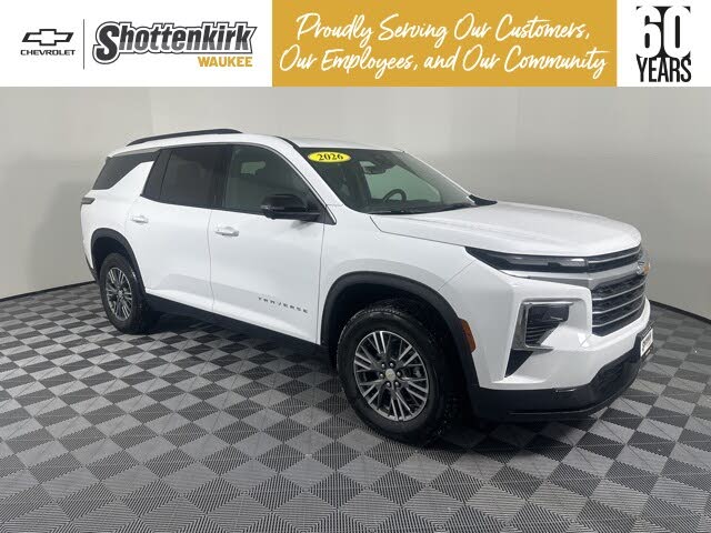 2026 Chevrolet Traverse LT FWD