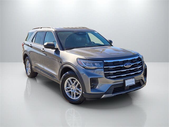 2026 Ford Explorer Active RWD