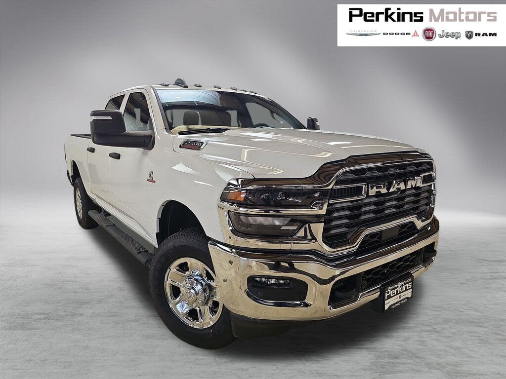 2026 RAM 2500 Tradesman Crew Cab 4WD