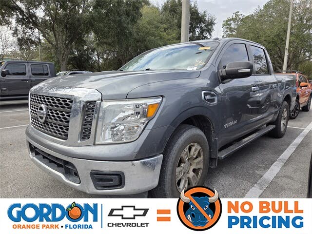 2017 Nissan Titan SV Crew Cab