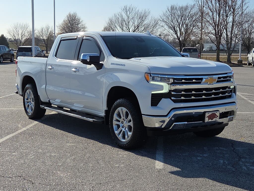 2023 Chevrolet Silverado 1500 LTZ Crew Cab 4WD