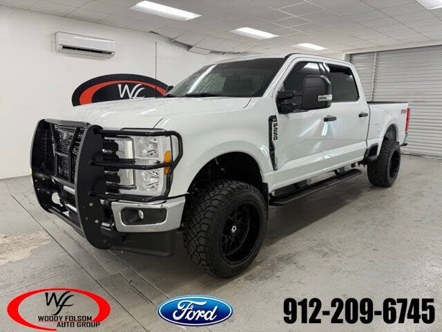 2023 Ford F-250 Super Duty XLT Crew Cab 4WD