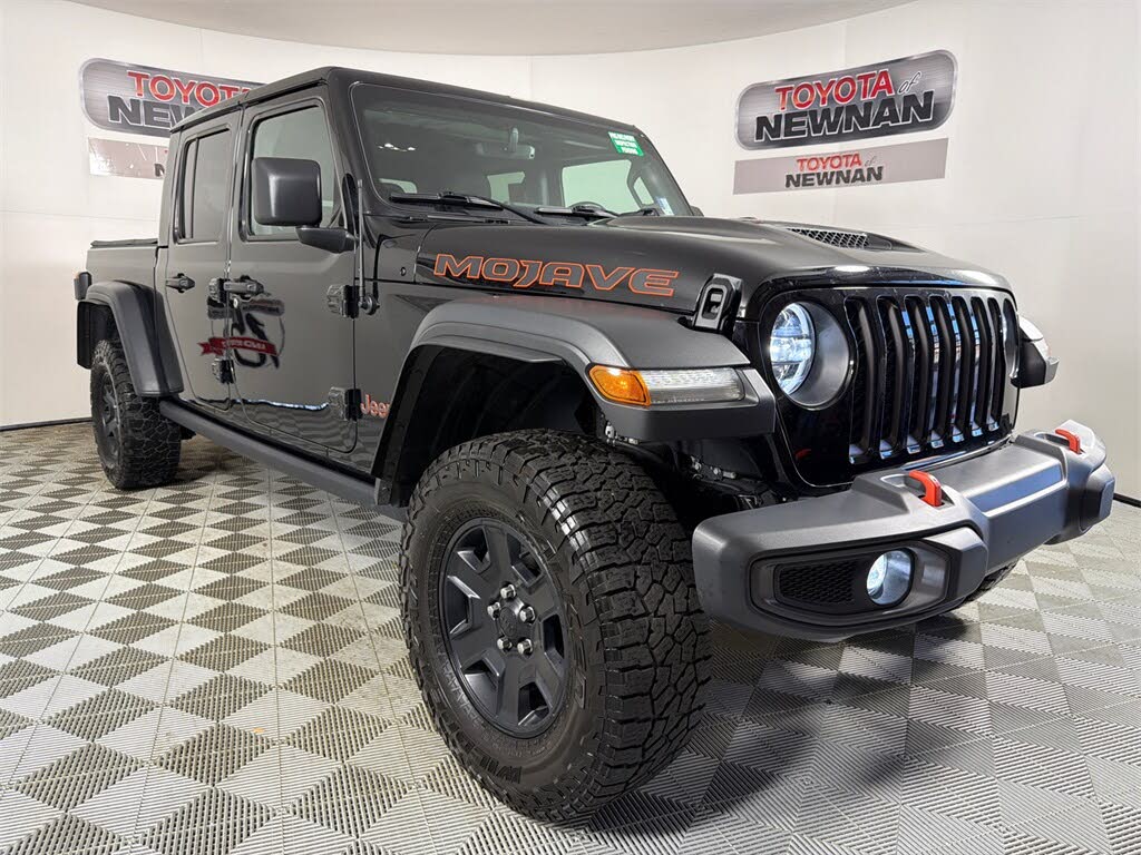 2023 Jeep Gladiator Mojave Crew Cab 4WD