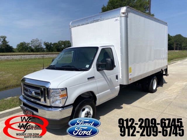 2024 Ford E-Series Chassis E-350 SD Cutaway SB RWD