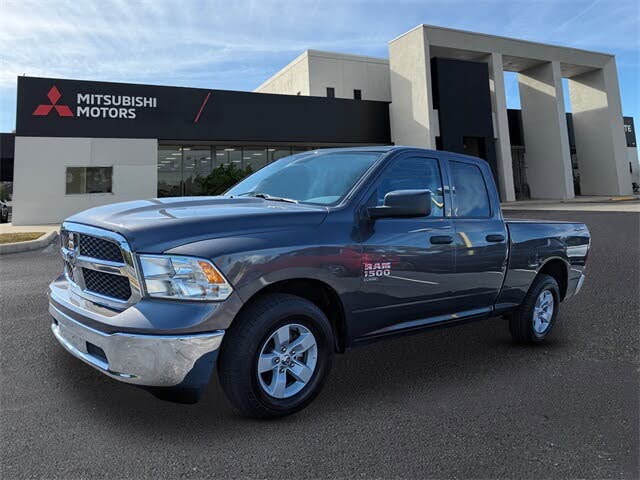 2024 RAM 1500 Classic SLT Quad Cab RWD