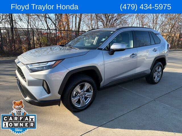 2024 Toyota RAV4 XLE FWD