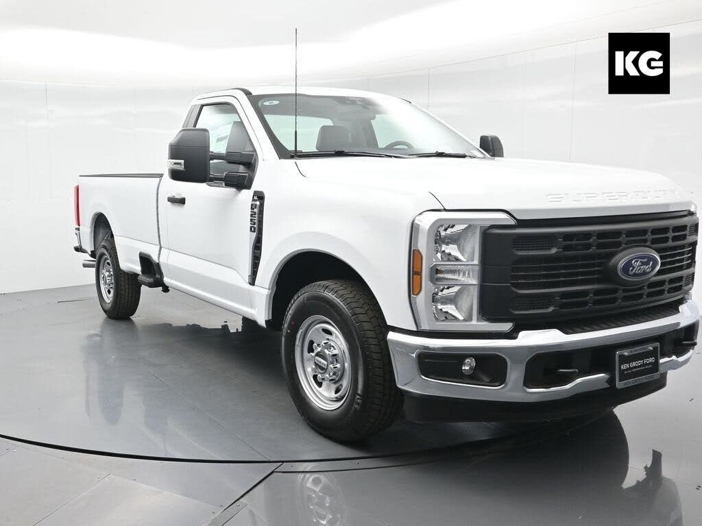 2025 Ford F-250 Super Duty XL Regular Cab LB RWD