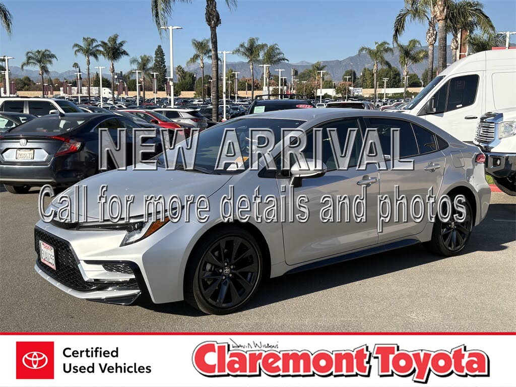 2025 Toyota Corolla SE FWD