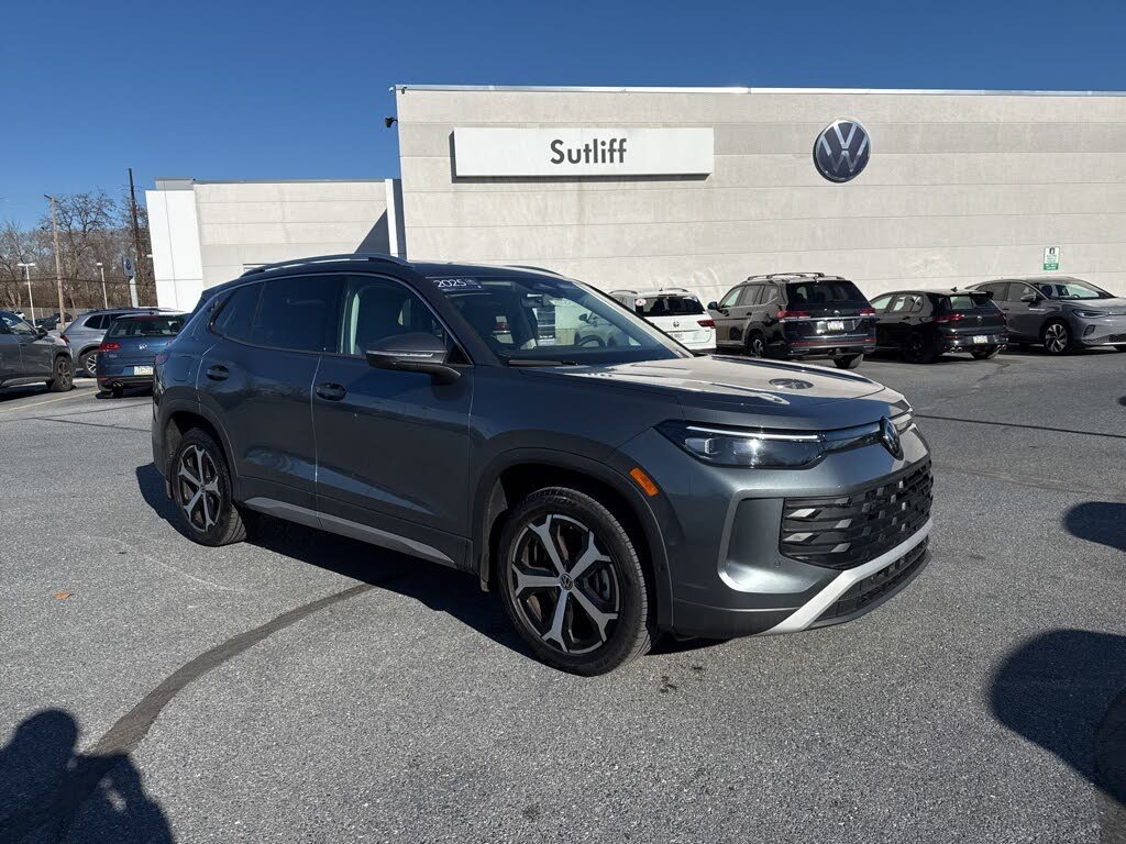 2025 Volkswagen Tiguan SE 4Motion