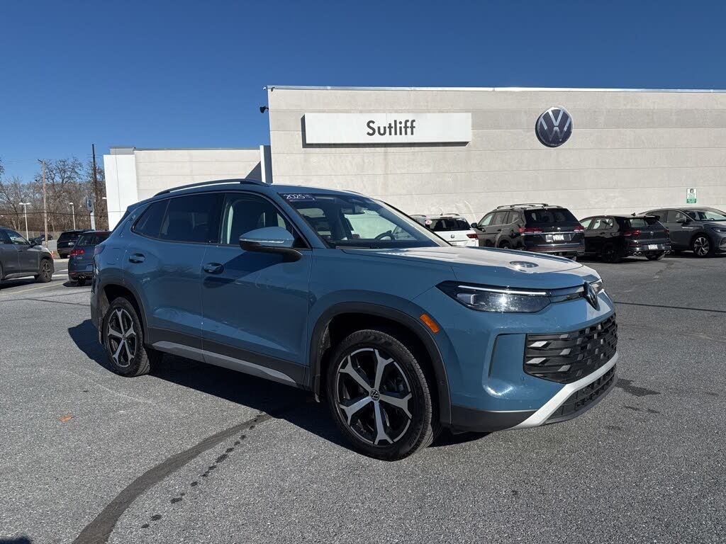 2025 Volkswagen Tiguan SE 4Motion