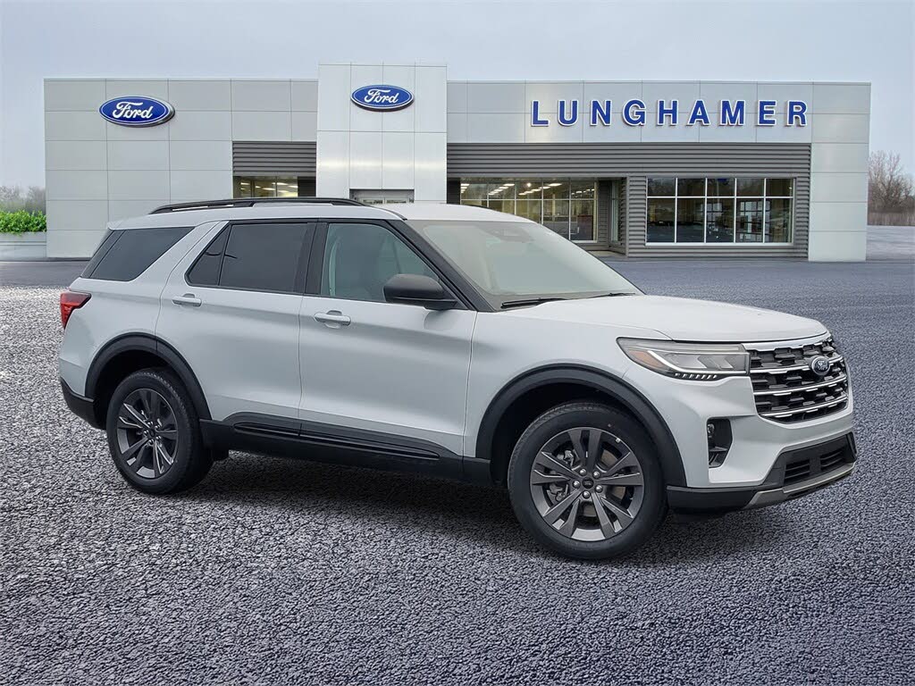 2026 Ford Explorer Active AWD