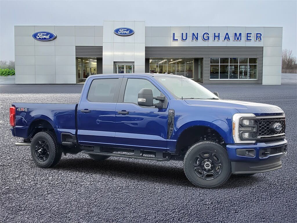 2026 Ford F-250 Super Duty XL Crew Cab 4WD