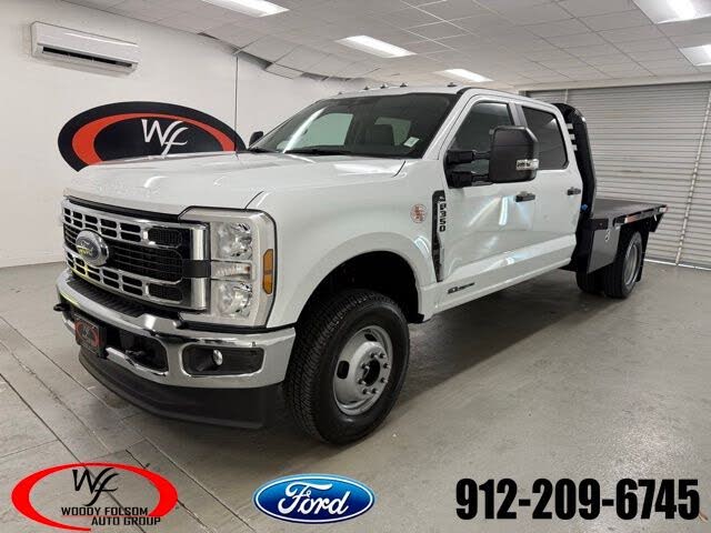 2026 Ford F-350 Super Duty Chassis XL Crew Cab DRW 4WD