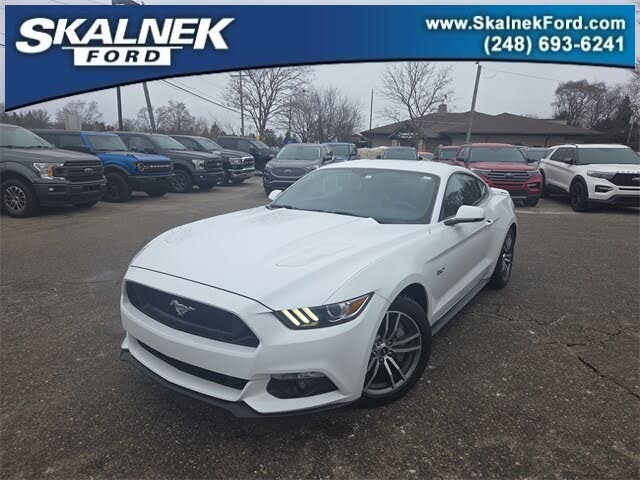 2015 Ford Mustang GT Premium Coupe RWD