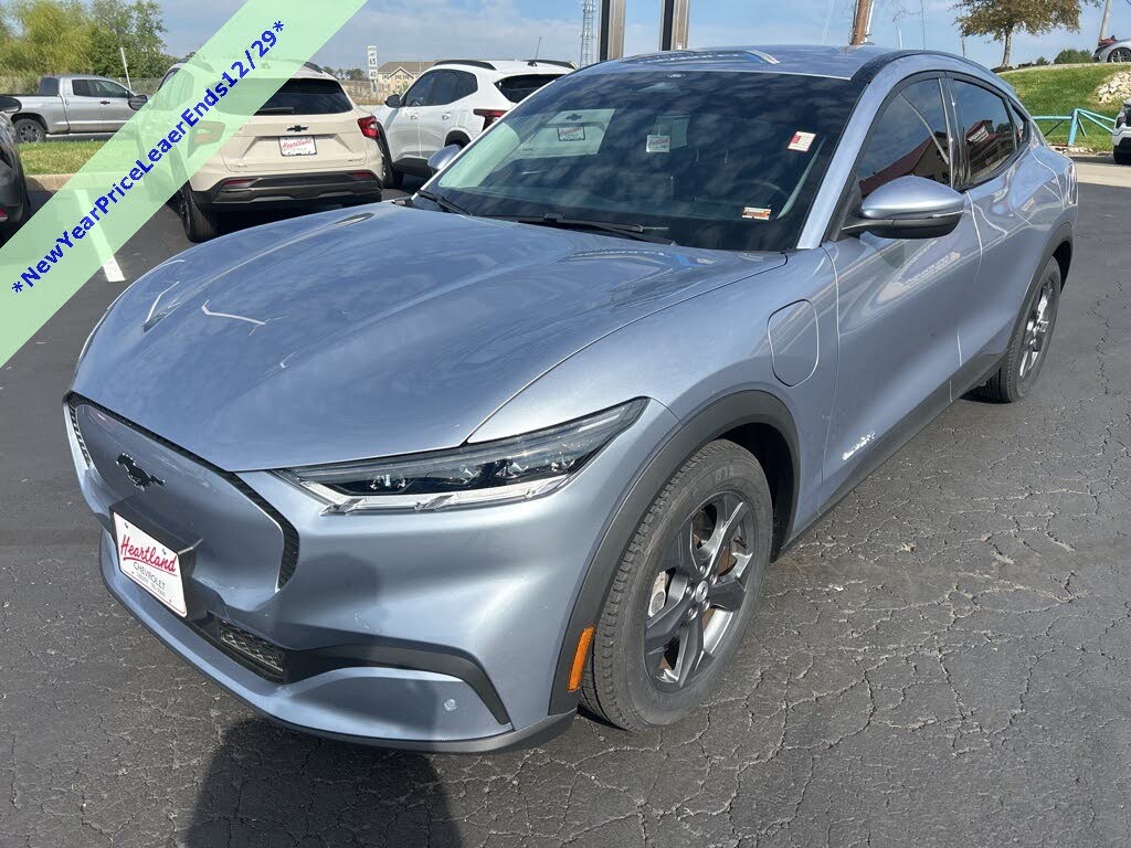2022 Ford Mustang Mach-E Select AWD