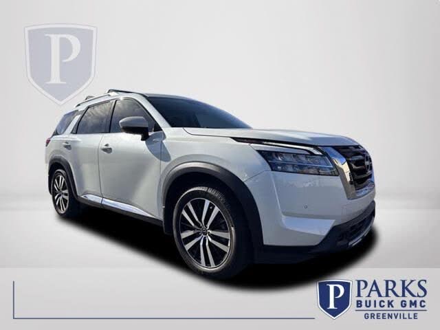 2024 Nissan Pathfinder Platinum FWD