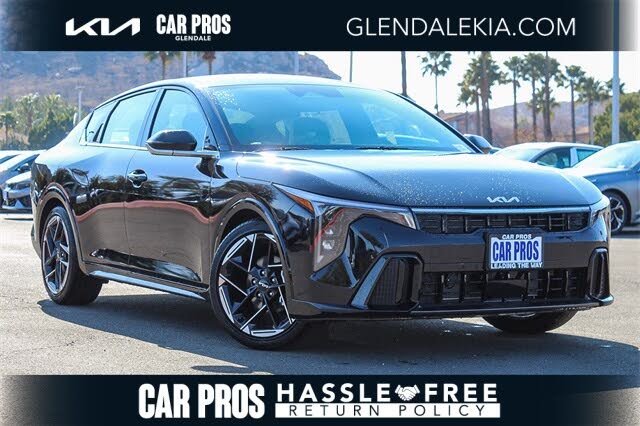 2025 Kia K4 GT-Line FWD