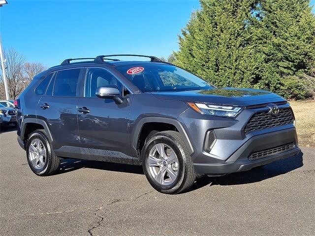 2025 Toyota RAV4 XLE AWD
