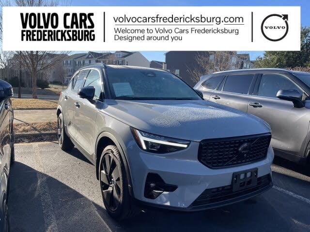 2026 Volvo XC40 B5 Ultra Black Edition AWD