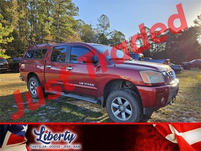 2013 Nissan Titan SV Crew Cab 4WD